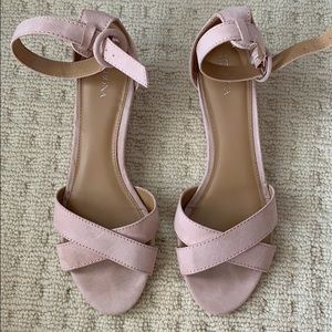Short pink heels, worn once